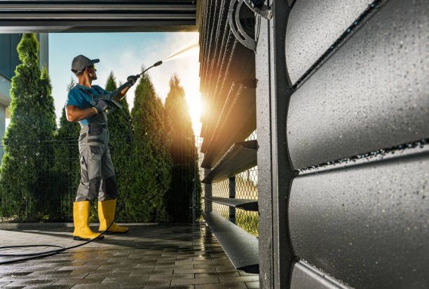 Why Choose Our Certified Pressure Washing Experts for Your Project Needs in Georgetown, CO?